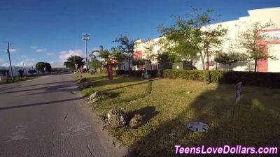 Real teen face jizzed - sexu.com