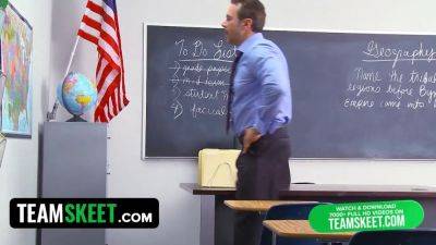 Sexy instructor humps naughty lady - sexu.com