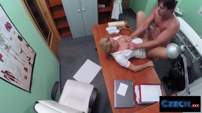 Dress Up Clip - videomanysex.com - Czech Republic