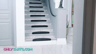 Vanessa Alessia Porn: Oops Moment - OnlyTarts - hotmovs.com