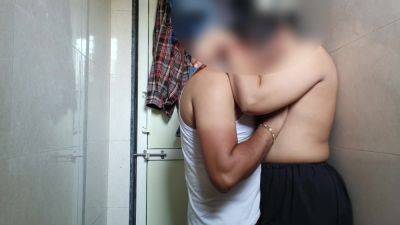 Security Guard Fucks Hard In The Office Toilet - desi-porntube.com - India