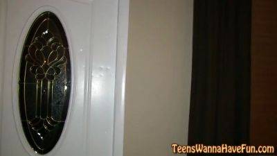 Fest teenage fuck and spunk - sexu.com