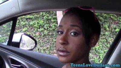 Black amateur gets facial cumshot - sexu.com