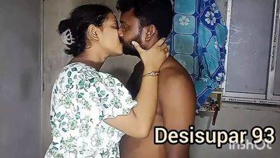 Desi Hot Bhabhi Hardcore Fuck - Amateur Indian Sex Video - veryfreeporn.com - Japan - India