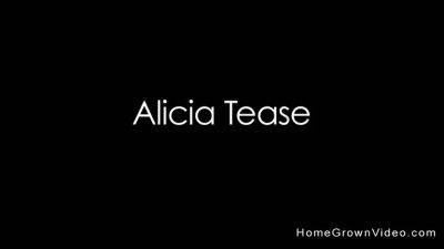 Cam Girl Goes All The Way - Alicia Tease & Barry Scott - hotmovs.com
