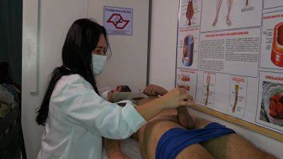 Enfermeira Fica Excitada Ao Ver Erecao Do Paciente 10 Min - Wide Hips And Jennifer Pimenta - hclips.com - Brazil