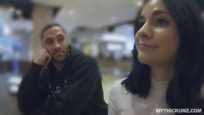 Thick ass teen Violet picks up stranger for a quickie - sexu.com