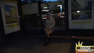 Cute blonde in glasses deepthroating - hotmovs.com