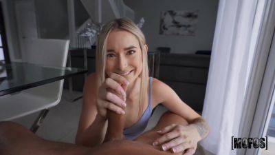 Summerss Small Tits Action By - videomanysex.com