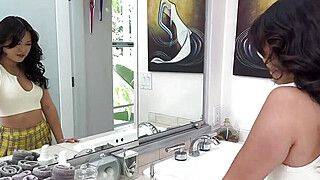 Petite Asian seduces shrink in shortened mini skirt - ah-me.com