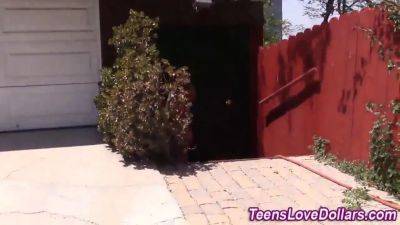 Amateur teen currency facial cumshot - sexu.com