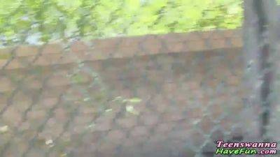 Real teenie gets facial - sexu.com