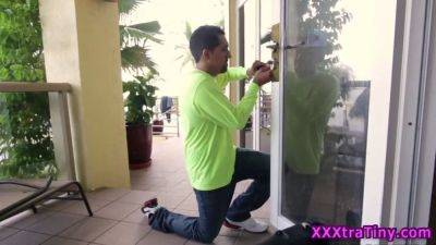 Jizz mouthed teenage - sexu.com