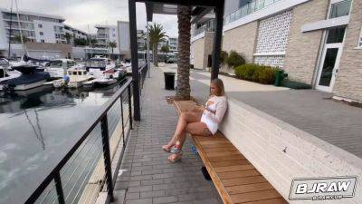 BJRAW Harley King gives great head - sexu.com