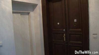 Hotwife Gabriella Daniels Shares BBC Creampie with Her Cuck After Anal - sexu.com