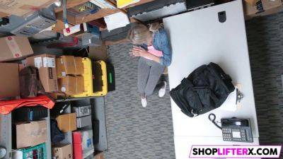 Asking him to let her go did not work - sexu.com