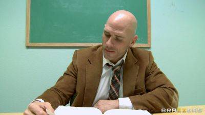 The Cheat With Johnny Sins, Gaia - Brazzers - hotmovs.com