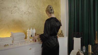 Milf Masseuse Cant Think About Massaging Her Client. She Wants Anal And Blows First New 2025 - hotmovs.com