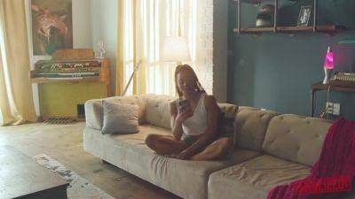 Kira Noir: Wants Her Ass Stretched - hotmovs.com