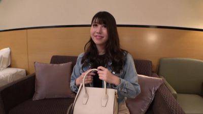 200gana-2499 清楚な雰囲気からは想像できないまさかのスプリットタン - senzuri.tube