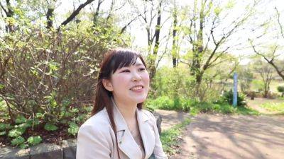 336knb-157 自身の膣の形状に旦那さんのチ●ポとはハメあわず困っている - senzuri.tube