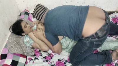 Student Hot - Indian Hot Student 18+ Ko Teacher Ne Bur Far Diya - desi-porntube.com - India