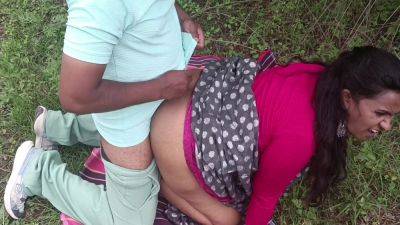 Desi India - Cum On Ass Of Desi Indian Marathi Kavita, Doggy Style Fuck In Jungle, Saree Fuck In Outdoor - desi-porntube.com - India