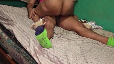 How Nice The Big-assed Tamil Girl Rides In High Heels - desi-porntube.com