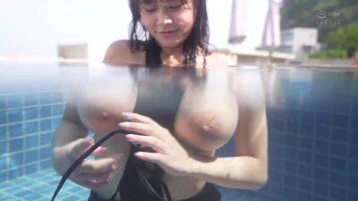 x2x5F1E70394FE3288C92 - senzuri.tube