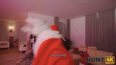 Lucia Sendero, Axel Ross, and Diana Golden get naughty with Christmas sex on Cuckold Hunt - sexu.com