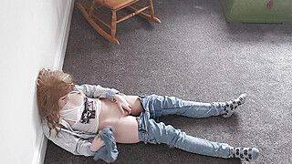 [Pornolab.net] Sister Caught Masturbating Over Brother - ah-me.com