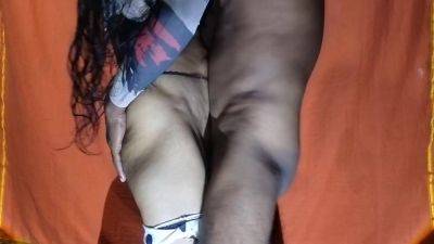 Ami Bhabhi Ke Chudhte Chudhte Condom Falailam - desi-porntube.com - India