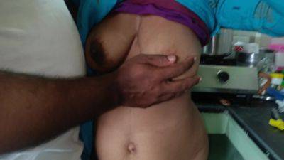 Stepsister Kitchen Hot Romance - desi-porntube.com - India