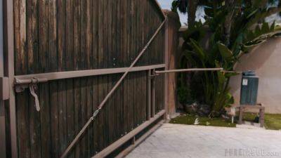 Pampering Our Sitter - hotmovs.com - Usa