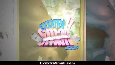 Exxxtrasmall - petite camgirl (mia scarllett) pounds pizza delivery boy - sexu.com