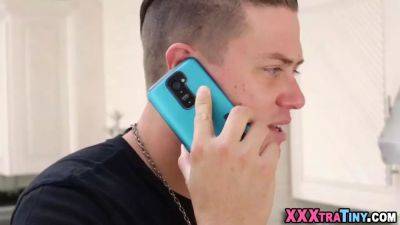 Little throated teenie facial cumshot - sexu.com