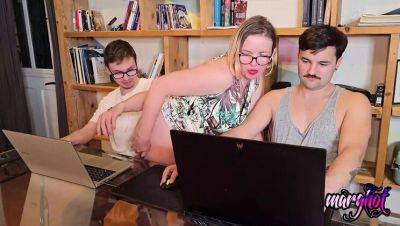 Hot Stepmom Distracts Gamer Playing Fortnite - Blowjob & Fingering Fun - porntry.com - France