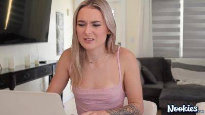 Blonde Girl Banged Hard Nookies - hotmovs.com