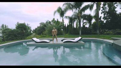 Fucking By The Pool - hotmovs.com