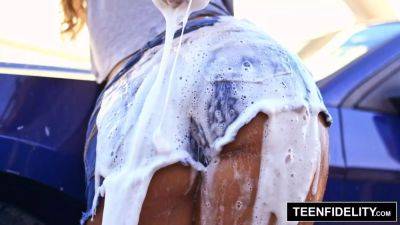 Karla Kush - TEENFIDELITY Karla Kush Squirts and Facialed - sexu.com