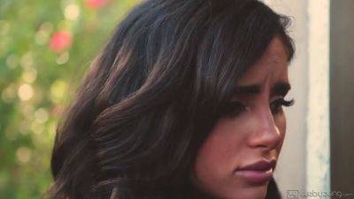 Kristen Scott - Naomi Woods - Kristen Scott pounded by Naomi Woods - sexu.com