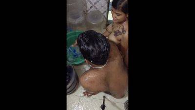 Indian Desi Girlfriend Fucked In The Bathroom While She Washes Clothes - desi-porntube.com - India