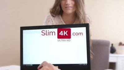 Bald pussy Russian teenager shows her sex skills in a spur-of-the-moment video - hotmovs.com - Russia