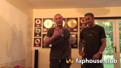 Flight Cancellation Leads to Porn-a-riffic Impromptu Slut-a-riffic Threesome - XXX! - hotmovs.com