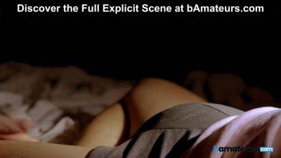 Couldn’t Last! My Girlfriend’s Sloppy Head Game Is Too Good for bAmateurs - hotmovs.com