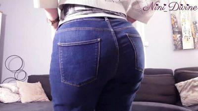 Step Sis Nini Divine's Tight Ass in Tiny Jeans - Anal Fuck & Creampie - porntry.com - France