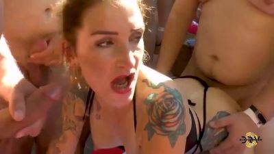 Bareback Spa Break Creampie Breeding - hclips.com