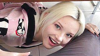 POV Blowjob Afternoon With A Sexy Latina Teen - DOEGIRLS - ah-me.com