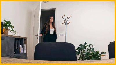 Vip4k. i'm the same as my hubby - enjoy to pound his playmates! - sexu.com - Czech Republic