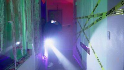 Harley Dean's husband watches as she gets slammed by JMac in reality kings - sexu.com